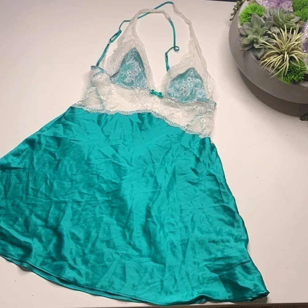 Vintage Victoria Secret aquamarine green white lace nightingale mini slip dress